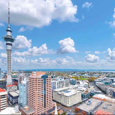 Top Floor Harbour View And Skytower View Apartment In Cbd Auckland Exteriör bild